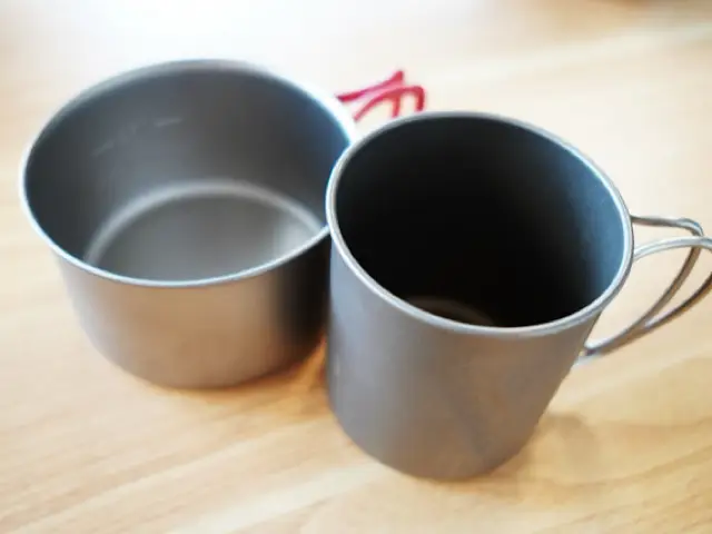 チタン